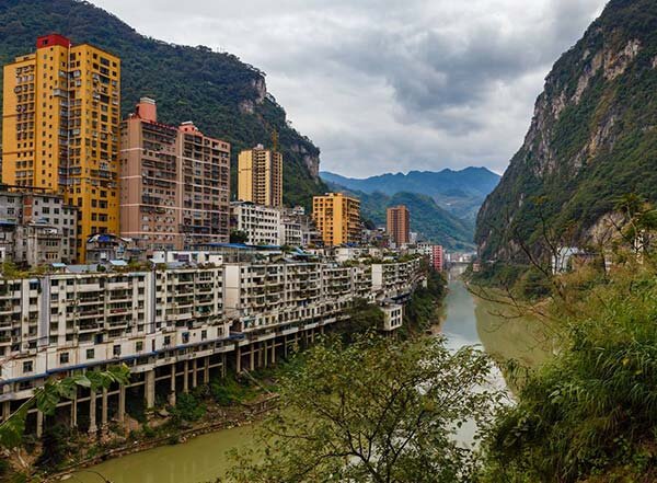 باریکترین شهر جهان کجاست؟ / عکس