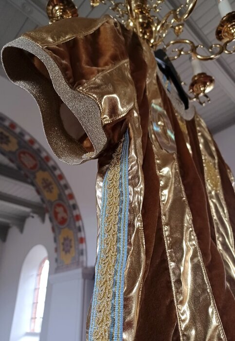 عکس| لباس طلایی برای مسی