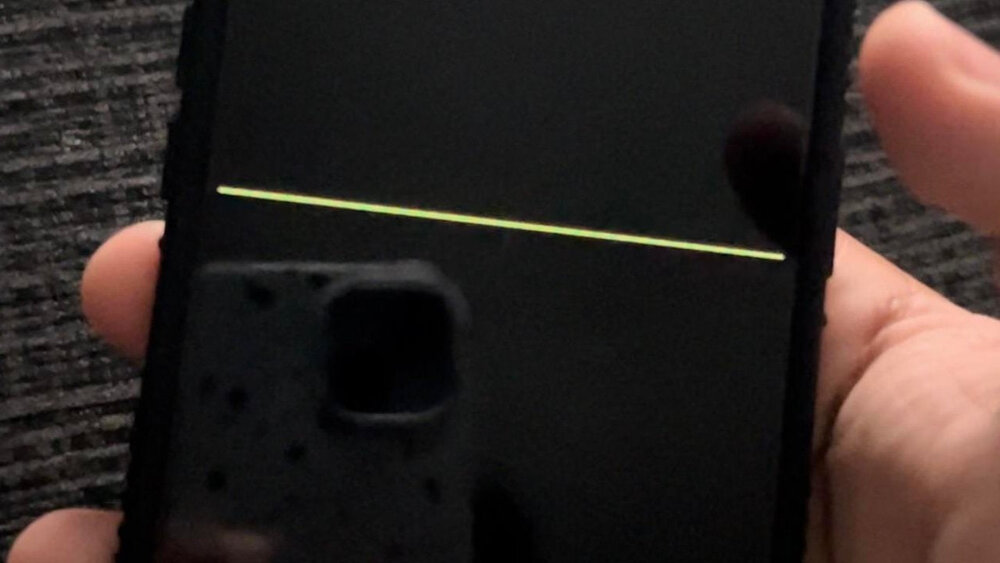 ایراد آزاردهنده نمایشگر آیفون ۱۴ رسما از سوی اپل تایید شد / عکس