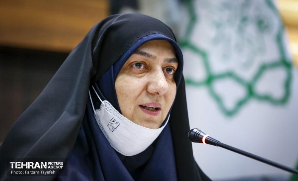 تکیف «تخلف» چه می شود؟ / سرانجام، صاحب فیش حقوقی ۳۳ میلیونی «استعفا» داد / دفاع شورای شهر تهران از حقوق کلان دختر دهههشتادی خود