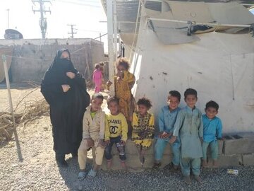 فعالیت جهادی خانممعلم از تهران تا سیستان و بلوچستان  فعالیت جهادی خانممعلم از تهران تا سیستان و بلوچستان