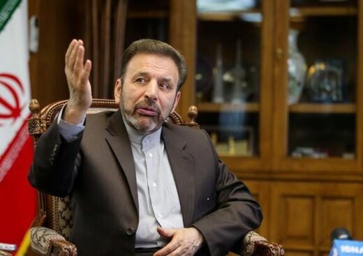 واعظی، پاسخ داد / ادعای «بازداشت یکی از وزرای روحانی به اتهام ارتباط با اکبری»