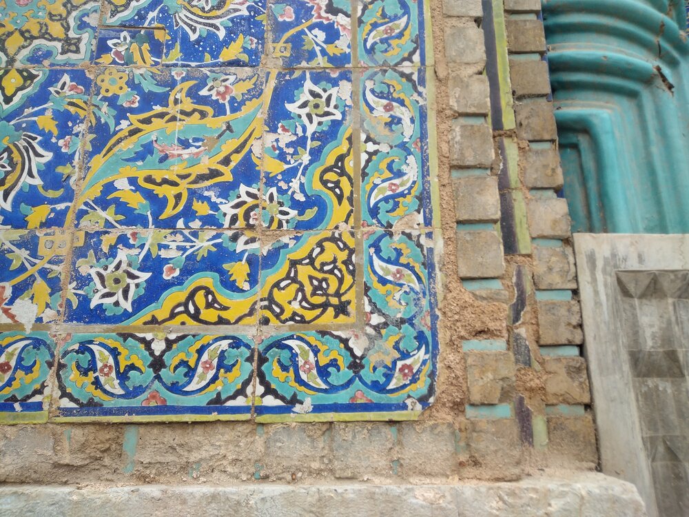 مرمتی عجیب در مسجد تاریخی سید اصفهان!