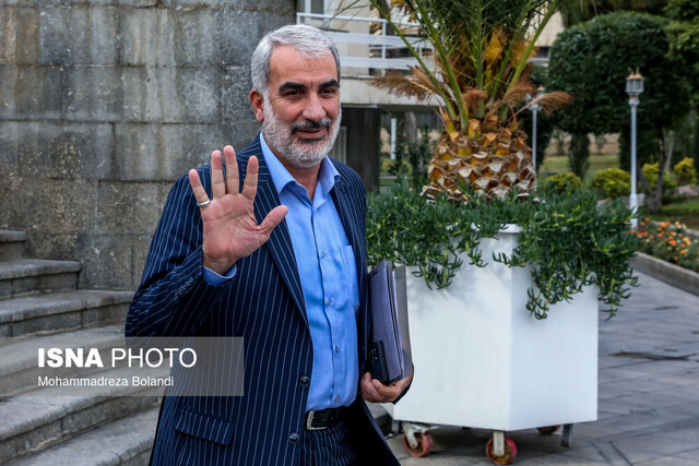 پیشنهاد آموزش و پرورش برای تعلیق ملاک شاخصهای کیفیت هوا در تعطیلی مدارس