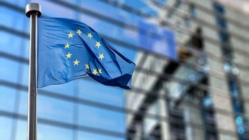 درخواست مقام اتحادیه اروپا برای برقراری "وضعیت اقتصاد جنگ"