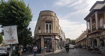 اولین خیابانی که در تهران روشنایی برق داشت؛ از پارکینگ گاری تا کمپانی شورلت در این خیابان قدیمی/ عکس