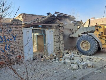 آغاز آواربرداری زلزله خوی