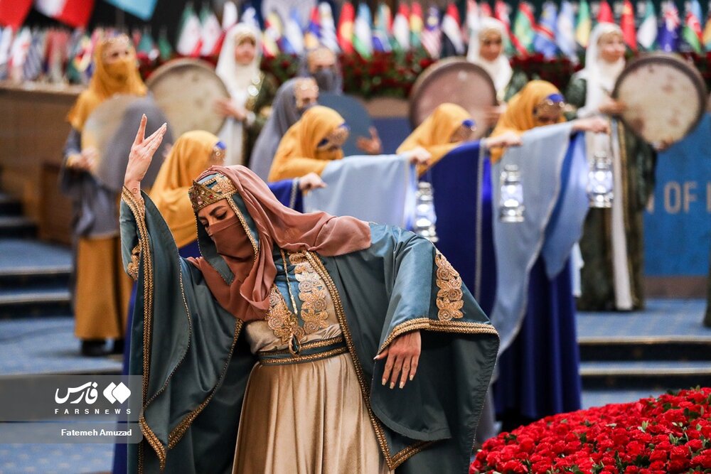 دفاع تمام قد «معاون» رئیسی از «همسر» رئیسی / پسلرزههای «زنان تاثیرگذار» ادامه دارد