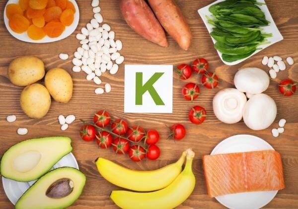 شایع‌ترین علائم کمبود ویتامین K را بشناسید