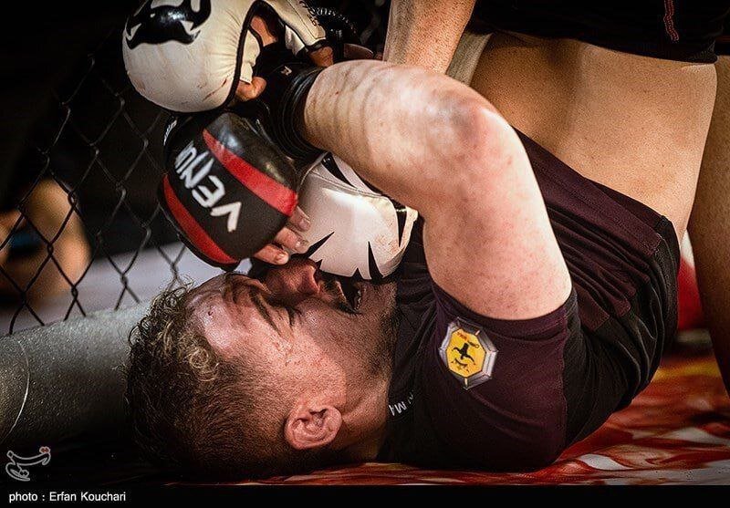 عکس| نخستین دوره مسابقات مبارزه در قفس کشور