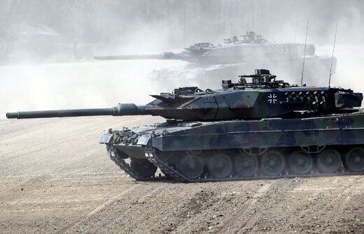 موافقت دولت آلمان با تحویل تانک‌های لئوپارد ۱ به اوکراین

