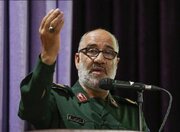 اعلام آمادگی سپاه برای تقویت جبهه فرهنگی/ یک فرمانده ارشد سپاه پاسداران: عرصه فرهنگ و اندیشه، خط مقدم مقابله با دشمن است