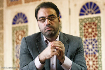 روزنامهنگار تراز انقلاب اسلامی روزنامهنگار تراز انقلاب اسلامی