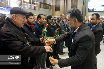 گرامیداشت ورود تاریخی امام خمینی (ره) در فرودگاه مهرآباد