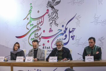 کنایه کارگردان استاد به آیدین آغداشلو  کنایه کارگردان استاد به آیدین آغداشلو