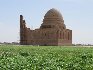 طرح مرمت بنای تاریخی بابا لقمان در حال اجراست