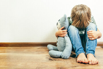 علائم افسردگی پنهان در کودکان/ این نشانه‌ها را جدی بگیرید