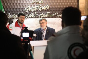 اسکان ۹٨ هزار نفر از جمعیت خوی در اردوگاه‌های موقت