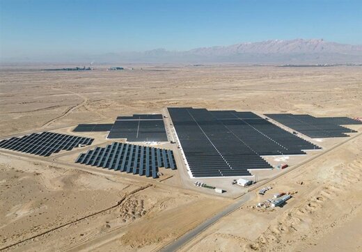 افتتاح ‌نیروگاه خورشیدی ۱۰ مگاواتی دامغان/ ۱۸ کیلووات ساعت برق وارد مدار شد