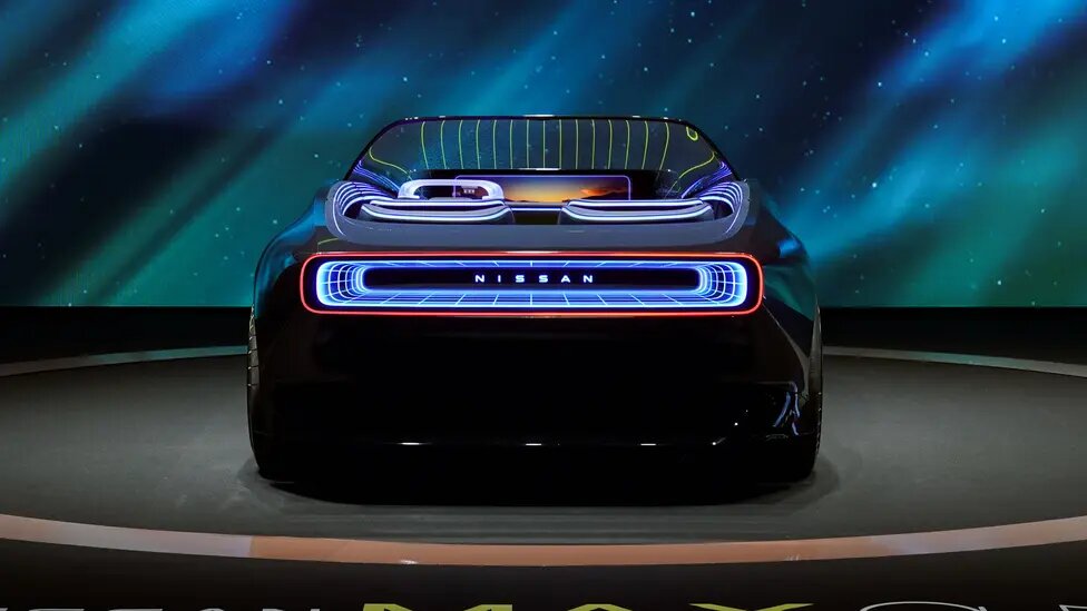 عکس| نیسان با این خودروی عجیب سفر به آینده را ممکن کرد