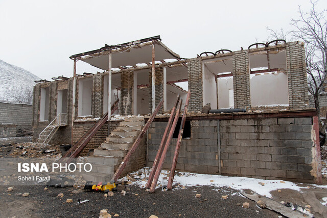 دلیل آسیبدیدگی ساختمانها در زلزله خوی چه بود؟