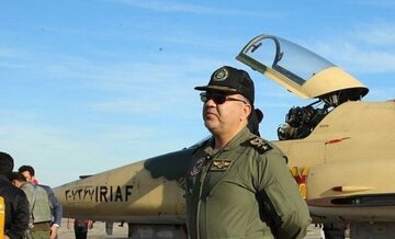 بازدید فرماندهان ارشد ارتش از یک پایگاه شکاری نیروی هوایی در چابهار