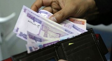 تازهترین جزئیات افزایش حقوق کارکنان دولت و بازنشستگان و سربازان در سال آینده
 تازهترین جزئیات افزایش حقوق کارکنان دولت و بازنشستگان و سربازان در سال آینده
