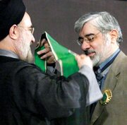 حمله تند روزنامه «جوان» به خاتمی و موسوی / روح بیانیه هر دو، «براندازی» است