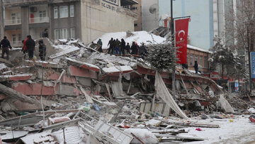 کمک ارزشمند قطری‌ها به مردم زلزله زده ترکیه