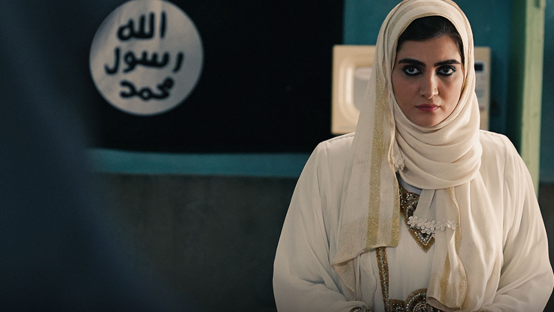 در قسمت ششم سریال سقوط، ام عبیده متوجه گوشی همراه آیسان شد؟