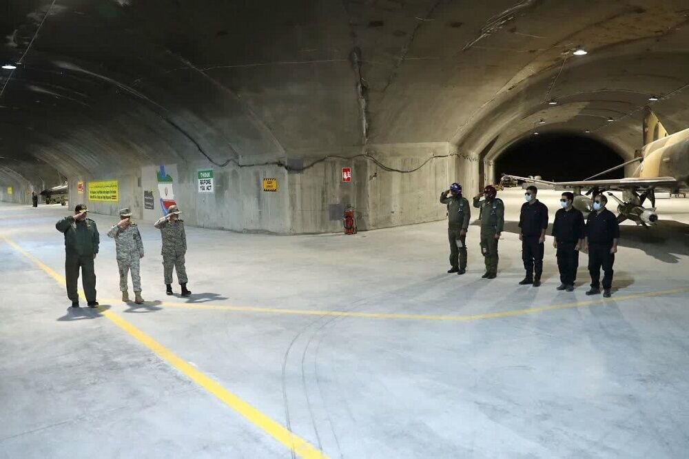«رونمایی» غافلگیرکننده از «پایگاه» نیروی هوایی ارتش  / «اولین آشیانه عقاب‌ها در زیرزمین» + عکس‌ها
