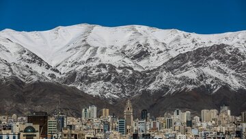 هوای پاک تهران در اولین روز ۱۴۰۲