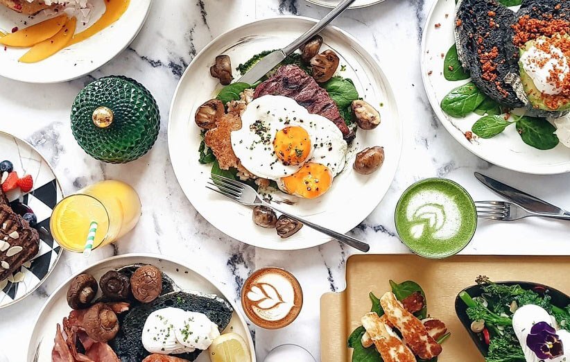 ۹ خوراکی که نباید صبحها بخورید