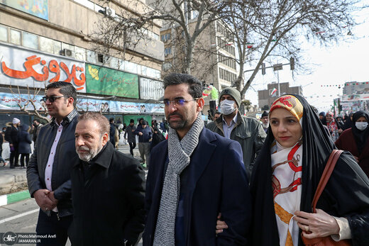 پایان سکوت دولتمردان روحانی، پاسخ های صریح و شفاف محمود واعظی به ادعاهای رئیسی و یارانش/ با شعار، سخنرانی و ادعا که کشور اداره نمیشود پایان سکوت دولتمردان روحانی، پاسخ های صریح و شفاف محمود واعظی به ادعاهای رئیسی و یارانش/ با شعار، سخنرانی و ادعا که کشور اداره نمیشود