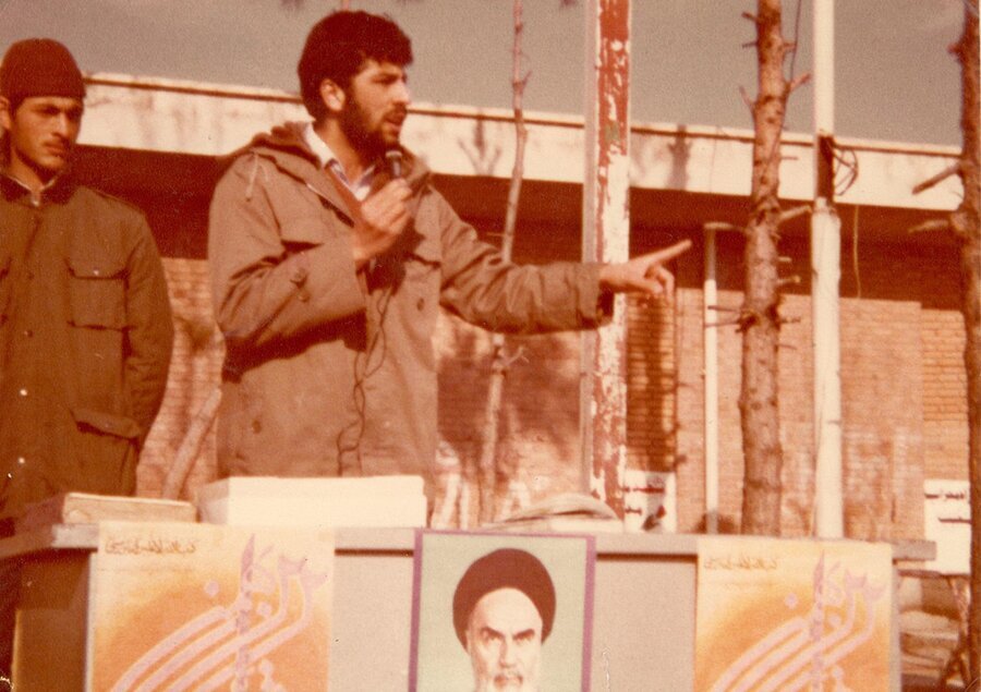 ابراهیم رئیسی «۲۲بهمن۵۷» کجا بود؟