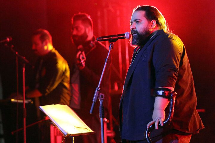 رضا صادقی و سیروان خسروی موسیقی را نجات میدهند؟