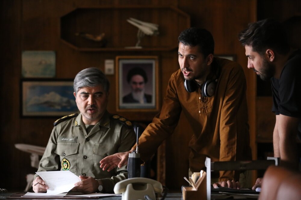 چرا فرزاد حسنی در تلویزیون نیست؟/ توضیحات مجری جنجالی «کوله پشتی» درباره عدم اجرا در جشنواره فیلم فجر! 2