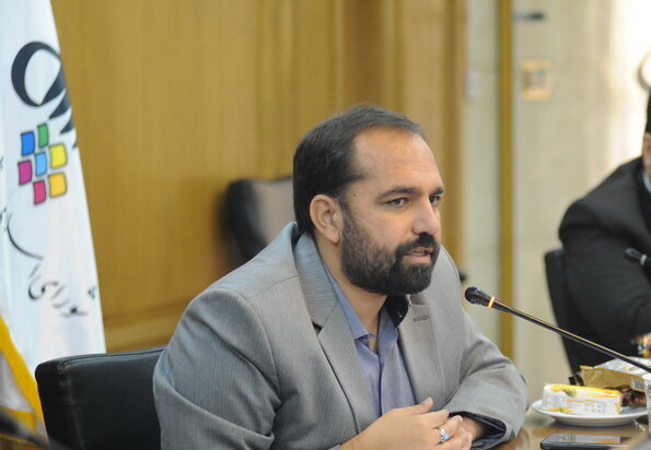 استانداری تهران باید مدارس را به دلیل بارش برف تعطیل میکرد