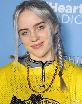 خوانندگان علیه هوش مصنوعی متحد شدند! خوانندگان علیه هوش مصنوعی متحد شدند!