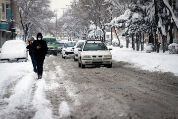 بارش برف و باران در جاده‌های ۹ استان/ این محورها مسدود هستند