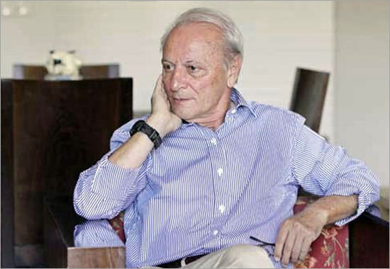 روایت عینی و عجیب مجری سرشناس تلویزیون درباره بشقاب پرنده در آسمان تهران!