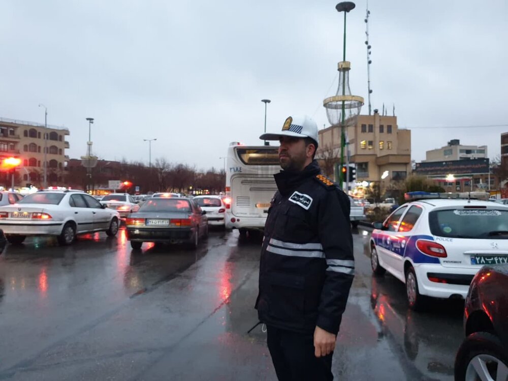 ۴۵۰ فقره تصادف در پی بارندگی و آبگرفتگی معابر شهر اصفهان 