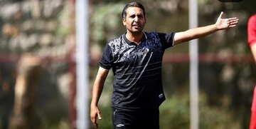 استقلال یک مشت هوچی‌گر دور خودش جمع کرده!