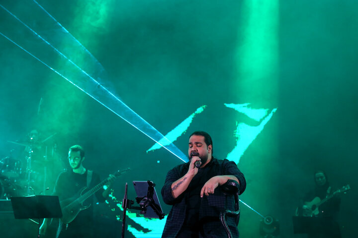 صدای سومین لبخند رضا صادقی به خوی رسید