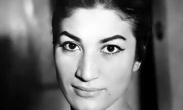 نوشته جالب روی سنگ مزار فروغ فرخ زاد/ عکس نوشته جالب روی سنگ مزار فروغ فرخ زاد/ عکس