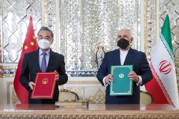 هدف روحانی و ظریف در انعقاد توافقنامه 25 ساله با چین / «معمار» قرارداد 25 ساله چه کسانی بودند؟ 3