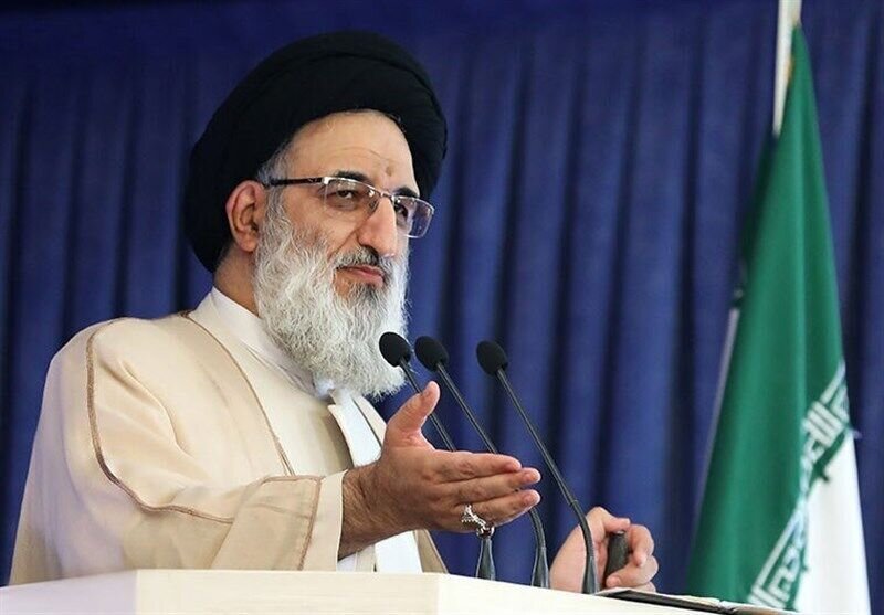 هشدار ائمه جمعه به شورای همکاری خلیج فارس: با دشمنان ایران همصدا نشوید / امام جمعه قم خطاب به کشورهای عربی: سلاح ایران به مصلحت شماست، نه علیه شما 3