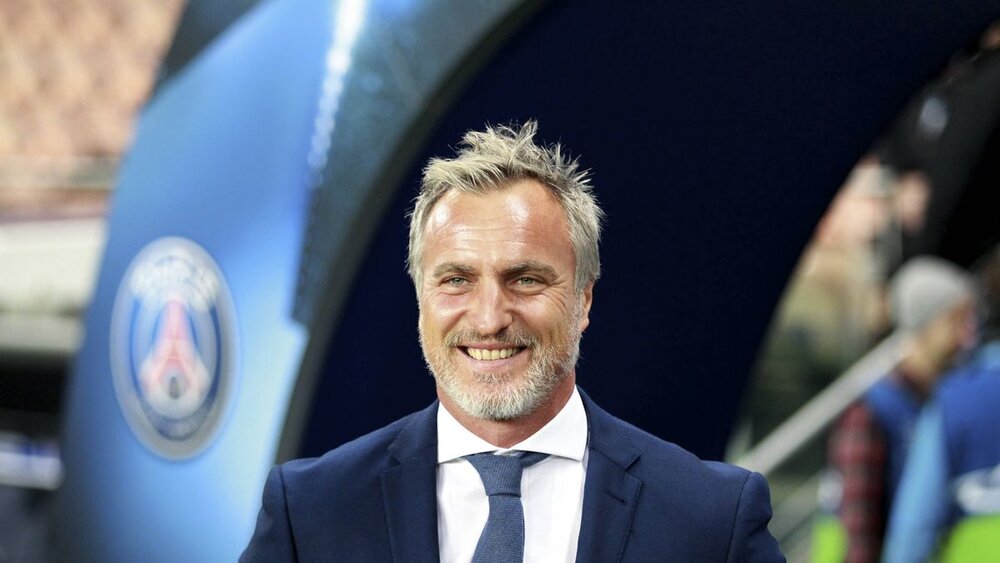 ماجرای یک مرگ وسط زمین فوتبال/ستارهای که ۸ دقیقه مرده بود!