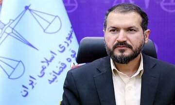 پلمب ۱۸شرکت متخلف پیش‌فروش خودرو در تاکستان