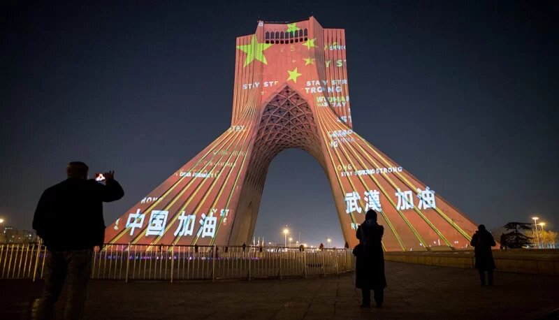ایران زیر بلیط چین رفت؟/ چه دادیم و چه نگرفتیم که باید می گرفتیم/ توافق ایران و چین بر روی اصلاح حکمرانی تا سال 2030